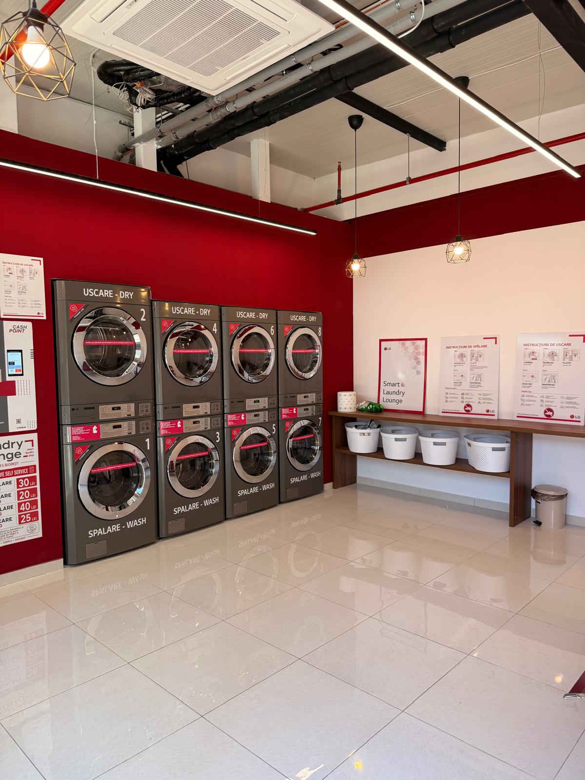 Interior LG Laundry Lounge — mașini LG profesionale